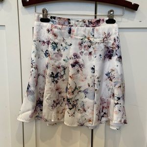 Show me your Mumu mini skirt